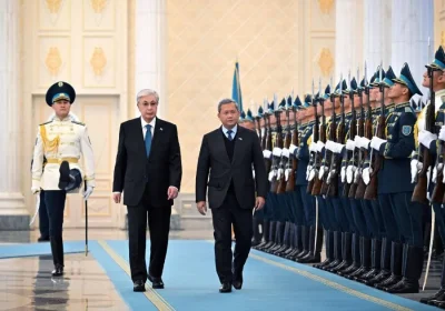 Ақордада Камбоджа премьер-министрі Хун Манетті қарсы алу рәсімі өтті