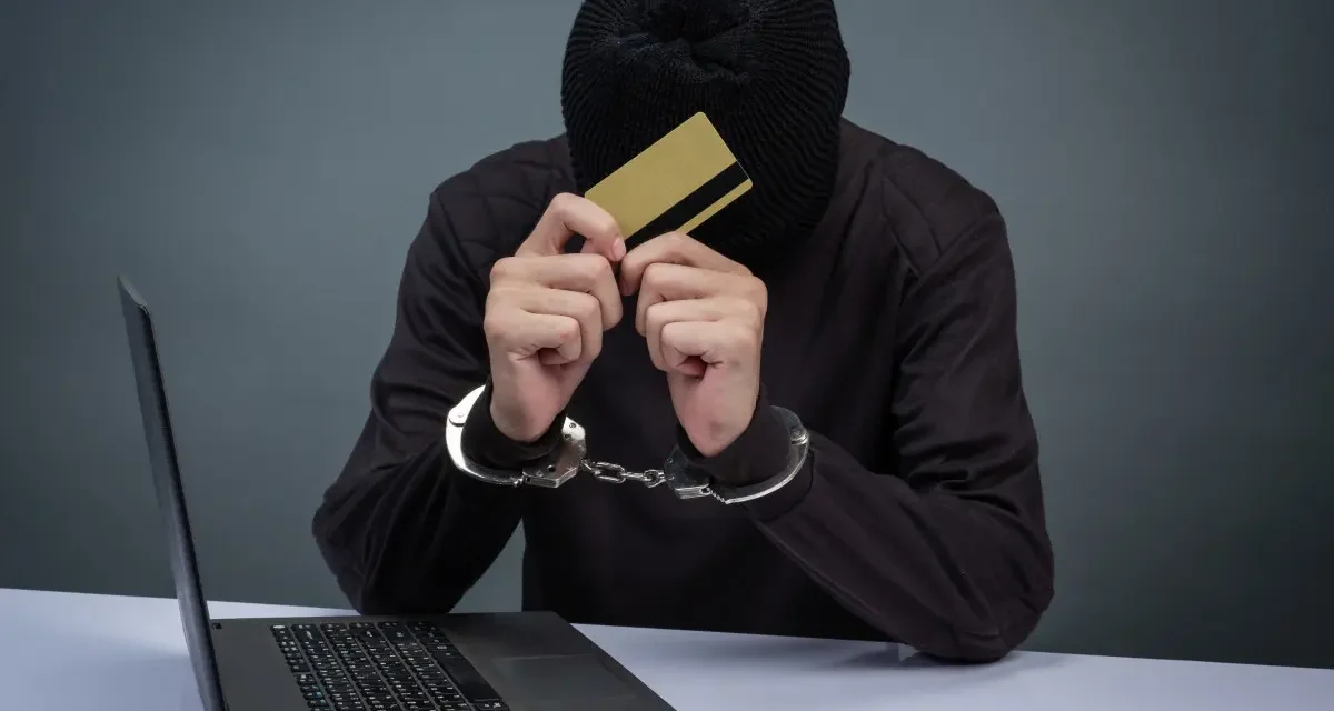 Threads арқылы билеттер сатқан: астаналық жігіт алаяқтық жасады деген күдікке ілінді