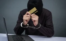 Threads арқылы билеттер сатқан: астаналық жігіт алаяқтық жасады деген күдікке ілінді