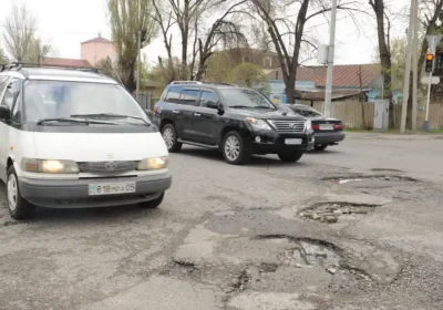 Абай мен Жетісу облыстарының ортасындағы жолдың сиқы осы: жөндеуге кім жауапты?