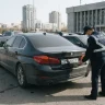Астанада көлік нөмірін тетікпен жасырған BMW иесі қамалды